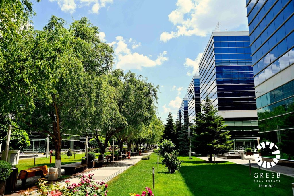 GENESIS PROPERTY, companie fondata de Liviu Tudor Y Park_Liviu Tudor_West Gate Business District1
